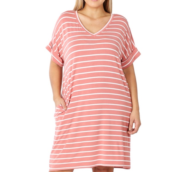 Zenana Outfitters Dresses & Skirts - 20 ❤️ 1X ASH ROSE PLUS STRIPE ROLLED SHORT SLEEVE V-NECK DRESS